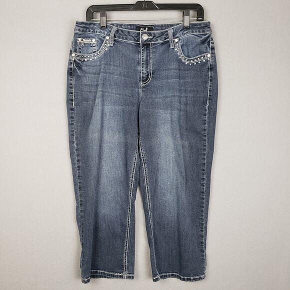 Earl Jean Size 16 Embellished Denim Capris Western Rodeo Rhinestone Stretch - Picture 1 of 9